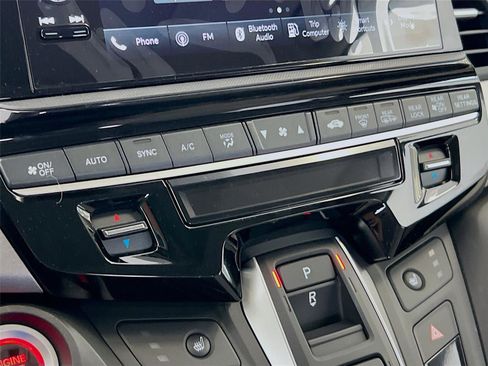 New 2026 Honda Odyssey EX-L image 9