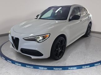 Used 2022 Alfa Romeo Stelvio Veloce video 1