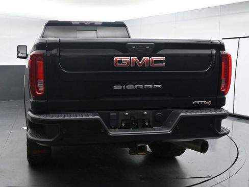 Used 2022 GMC Sierra 2500 AT4 w/ AT4 Premium Plus Package AWD/4WD image 7