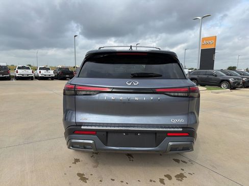 Used 2023 INFINITI QX60 Sensory w/ Cargo Package AWD/4WD image 4