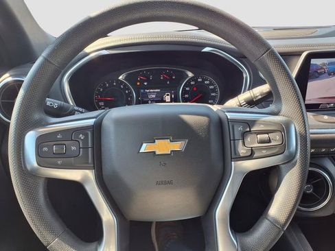 Used 2021 Chevrolet Blazer LT FWD image 29