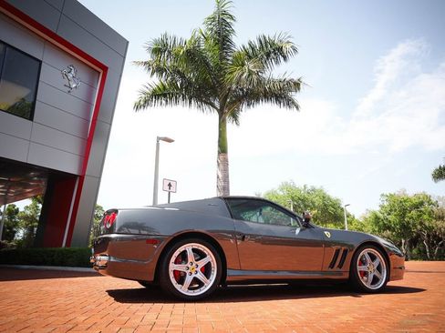Used 2005 Ferrari 575M Maranello Superamerica image 24