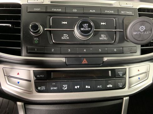 Used 2015 Honda Accord Sport image 12