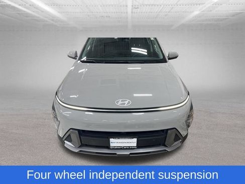 Used 2024 Hyundai Kona Limited AWD/4WD image 12