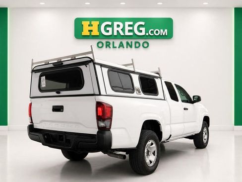 Used 2022 Toyota Tacoma SR RWD image 6