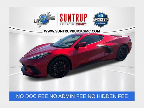 Used 2024 Chevrolet Corvette Stingray Preferred Cpe w/ Z51 Performance Package RWD image 1