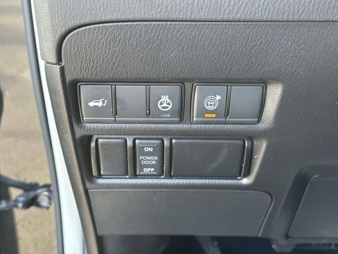 Used 2023 INFINITI QX80 Luxe w/ Cargo Package image 22