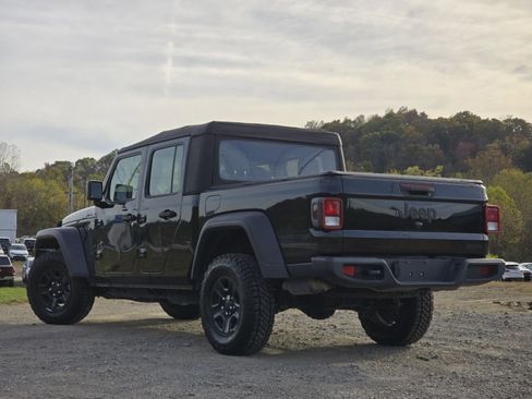 Used 2020 Jeep Gladiator Sport AWD/4WD image 10