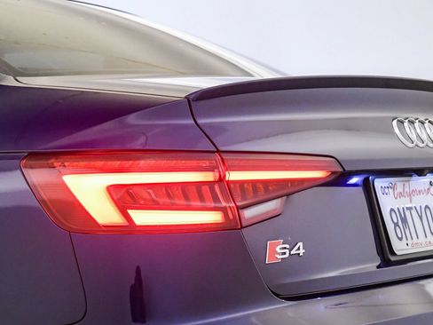 Used 2019 Audi S4 Premium w/ Convenience Package AWD/4WD image 12