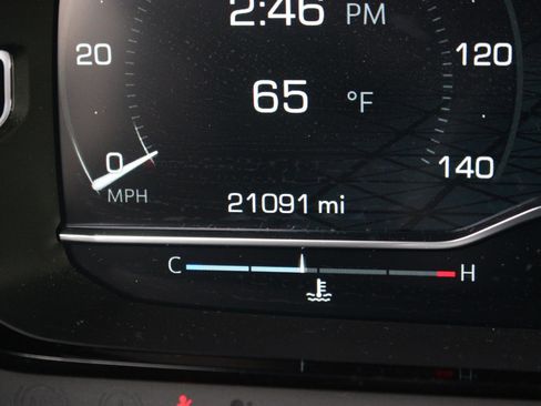 Used 2024 GMC Yukon XL Denali w/ Max Trailering Package image 25