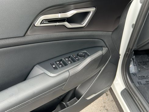 New 2026 Kia Sportage EX w/ EX Panoramic Sunroof Package image 18