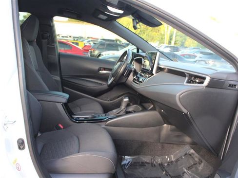 Used 2020 Toyota Corolla SE image 13