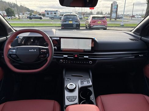 New 2026 Kia Sportage SX Prestige image 11