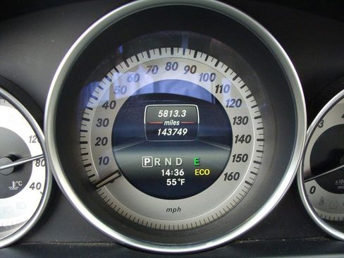 Used 2014 Mercedes-Benz C 300 4MATIC Sedan image 14