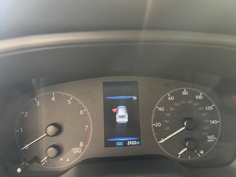 Used 2024 Toyota Corolla Cross AWD Hybrid image 15