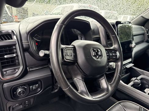 Used 2023 RAM 1500 Limited AWD/4WD image 12