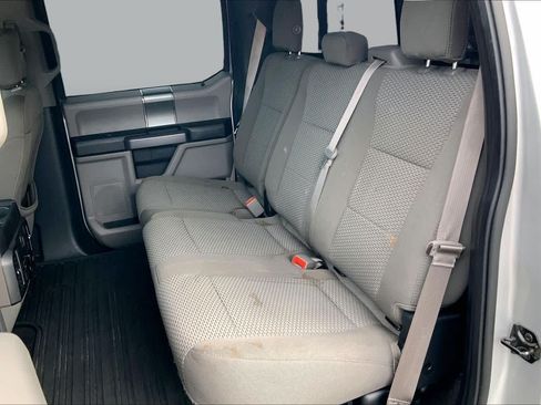 Used 2018 Ford F150 XLT w/ Equipment Group 302A Luxury AWD/4WD image 19