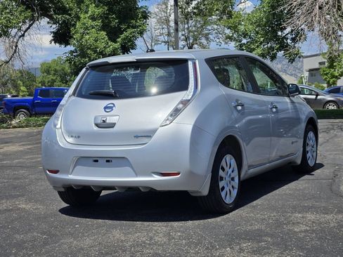 Used 2017 Nissan Leaf S w/ Charge Package FWD image 4