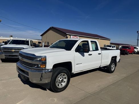 Used 2015 Chevrolet Silverado 3500 W/T w/ WT Fleet Convenience Package AWD/4WD image 6