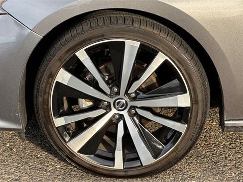 Used 2022 Nissan Altima 2.5 SR image 43
