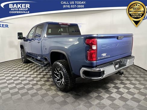 Used 2024 Chevrolet Silverado 2500 LT w/ All Star Edition image 7