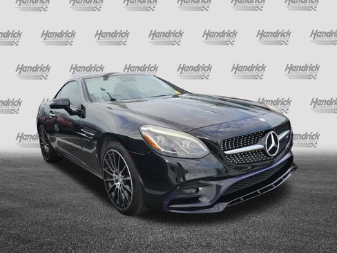 Used 2017 Mercedes-Benz SLC 43 AMG image 2