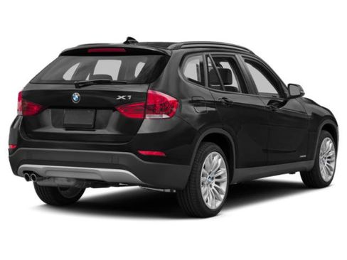 Used 2015 BMW X1 sDrive28i RWD image 2