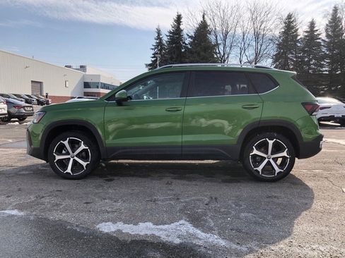 New 2026 Volkswagen Taos SEL AWD/4WD image 7