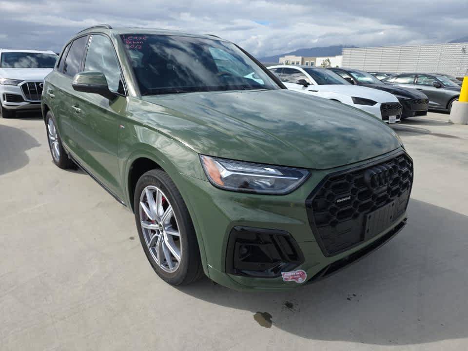 Used 2024 Audi Q5 e Premium Plus AWD/4WD image 4