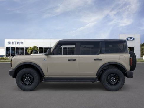 New 2026 Ford Bronco Outer Banks AWD/4WD image 3