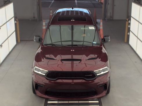 Used 2021 Dodge Durango R/T w/ Tow 'N Go Package AWD/4WD image 2