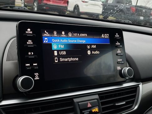 Used 2018 Honda Accord Sport image 23