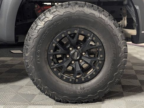 Certified 2021 Ford F150 Raptor w/ Equipment Group 801A High AWD/4WD image 23