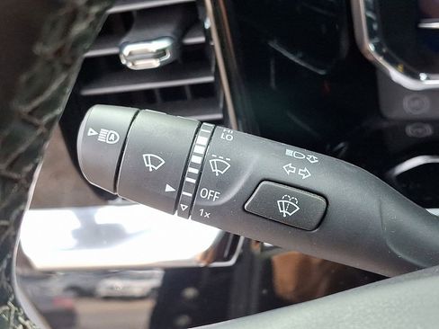 Used 2023 Chevrolet Silverado 1500 RST w/ Z71 Off-Road Package image 25