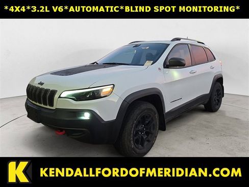 Used 2021 Jeep Cherokee Trailhawk image 1