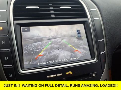 Used 2019 Lincoln Nautilus Select image 21