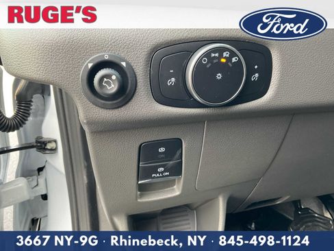 New 2026 Ford Transit 250 148 Medium Roof RWD image 17