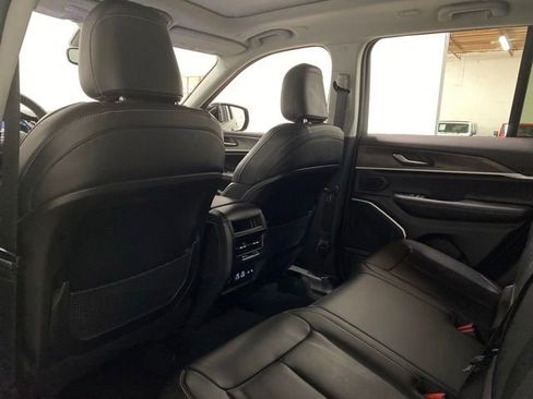 Used 2022 Jeep Grand Cherokee Limited 4xe AWD/4WD image 20