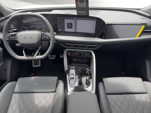 New 2026 Audi SQ5 Premium Plus AWD/4WD image 19