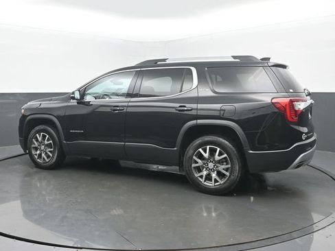 Used 2023 GMC Acadia SLE w/ Driver Convenience Package FWD image 3