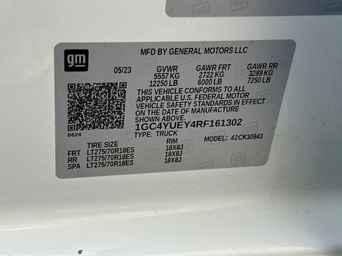 Used 2024 Chevrolet Silverado 3500 LTZ w/ LTZ Convenience Package image 29