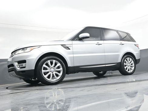 Used 2016 Land Rover Range Rover Sport HSE AWD/4WD image 33