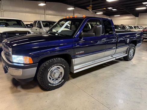 Used 1998 Dodge Ram 2500 Truck 2WD Quad Cab image 15