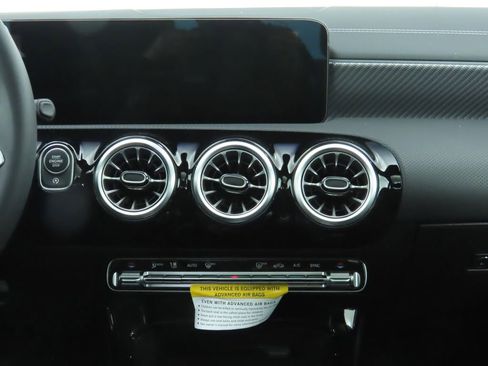 Certified 2025 Mercedes-Benz CLA 250 image 15