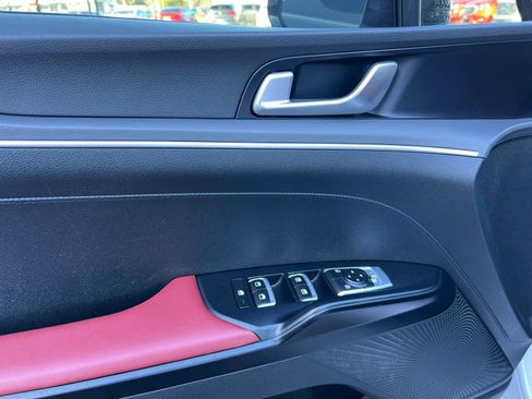 Used 2023 Kia K5 GT-Line image 26