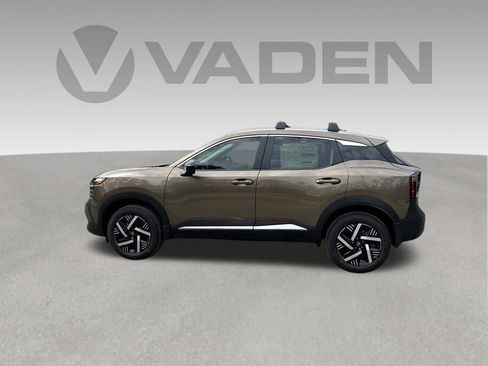 New 2026 Nissan Kicks SV w/ Cold Weather Package FWD image 21