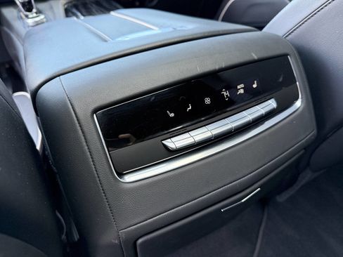 Used 2021 Cadillac Escalade Sport w/ Driver Assist Tech Package image 32