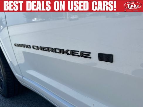 Used 2025 Jeep Grand Cherokee L Summit AWD/4WD image 46
