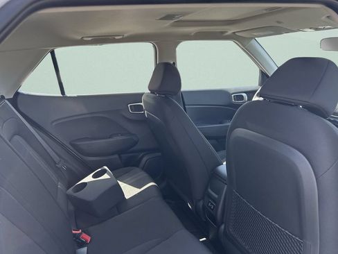 New 2026 Hyundai Venue SEL FWD image 20