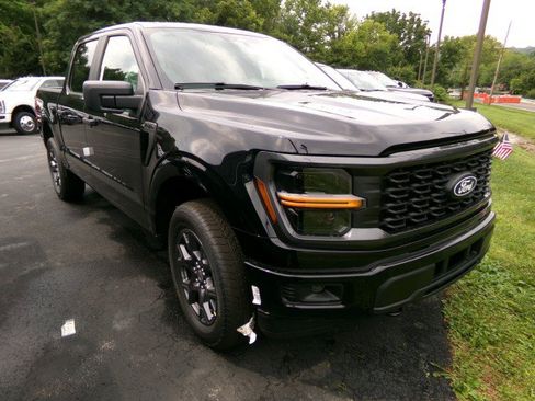 New 2026 Ford F150 STX w/ Equipment Group 200A AWD/4WD image 3